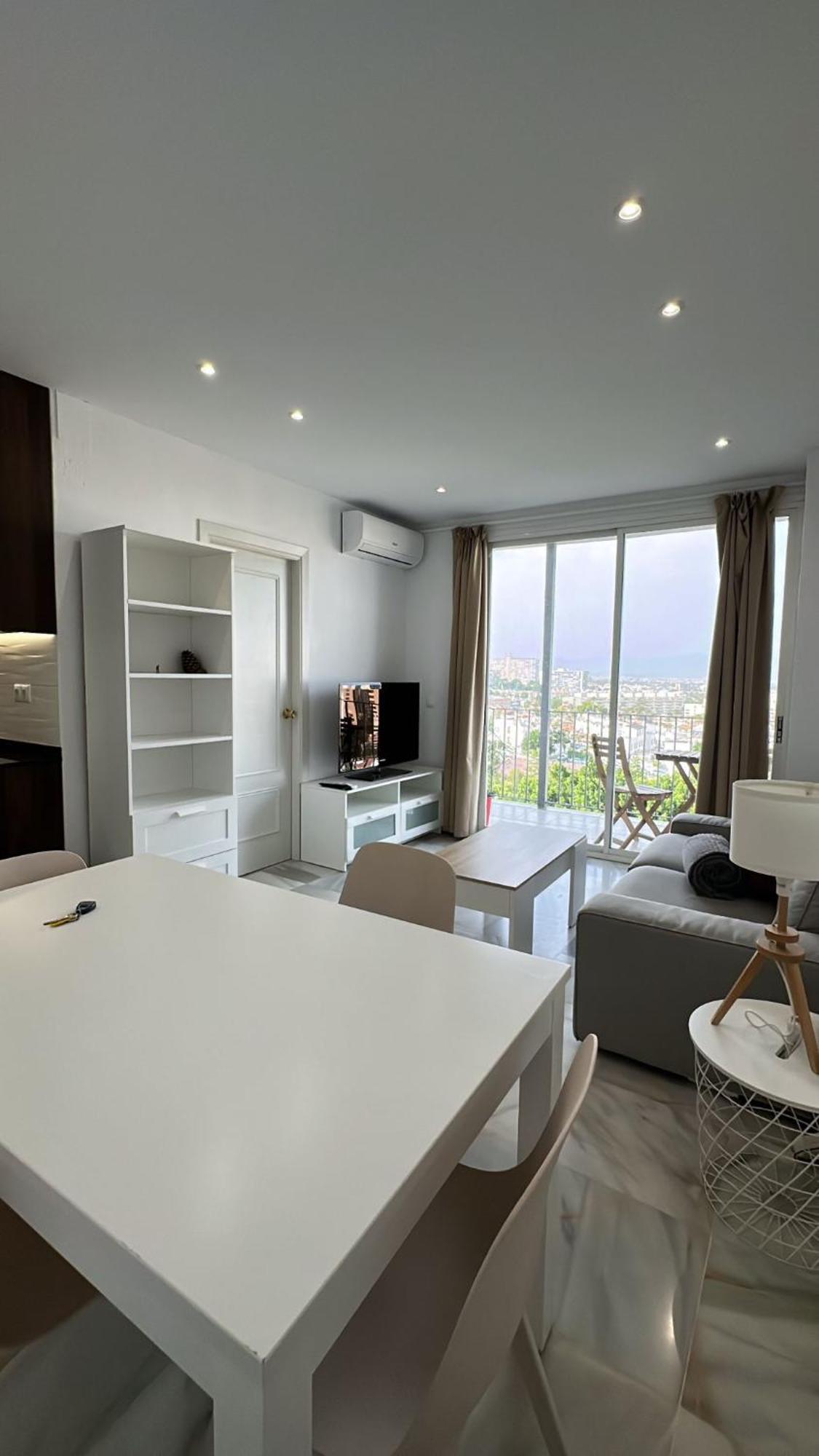 Apt Buenavista En Torremolinos Increibles Vistas Hacia Malaga 5Min Del Centro Y De La Playa מראה חיצוני תמונה