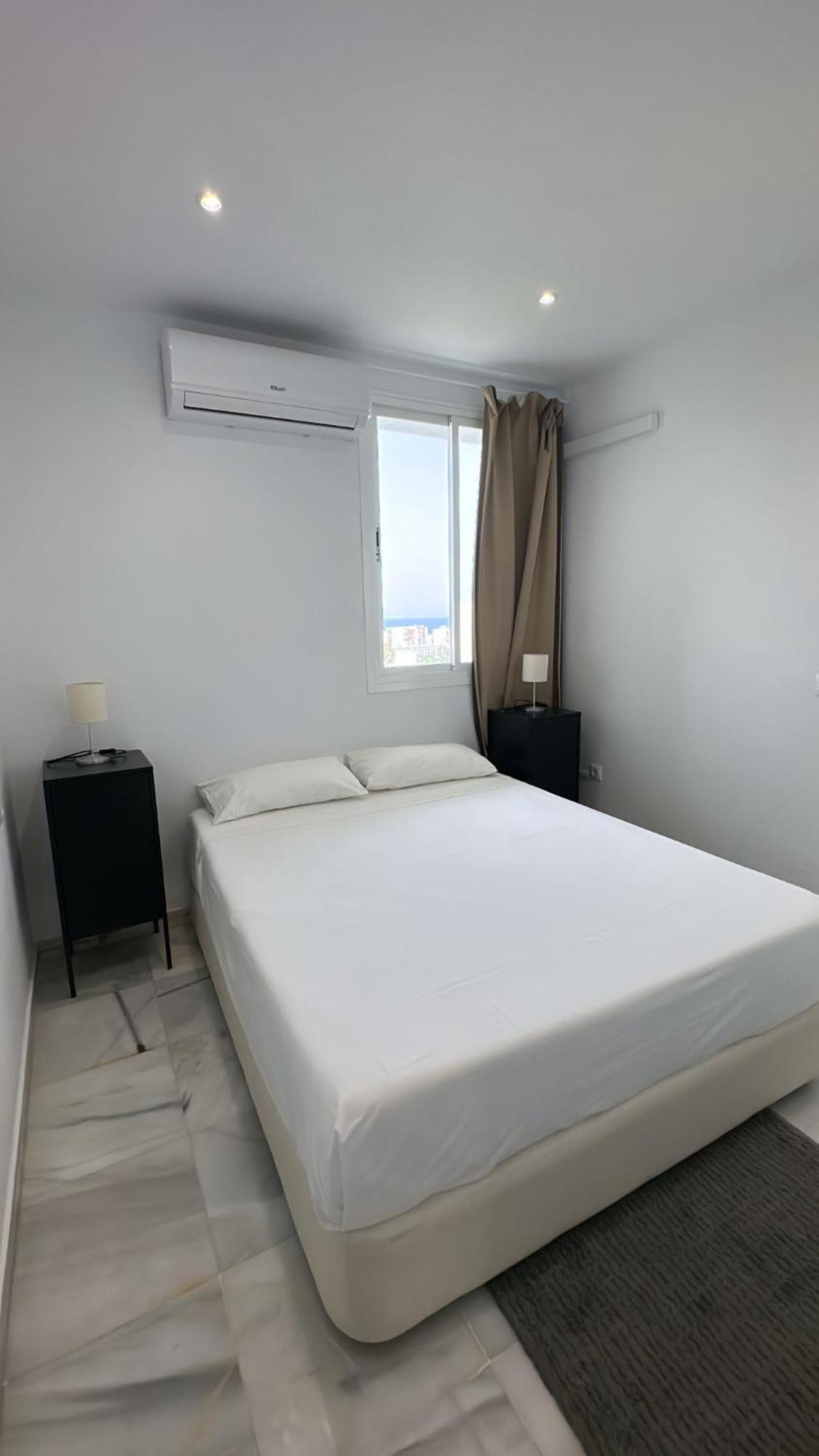 Apt Buenavista En Torremolinos Increibles Vistas Hacia Malaga 5Min Del Centro Y De La Playa חדר תמונה
